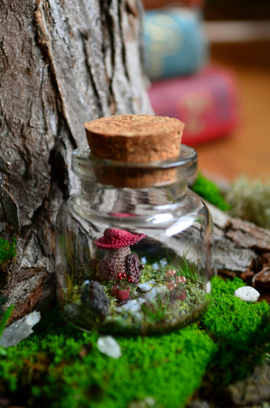 Tiny Mushroom House Scene - OOAK - By Tiny Bells of the Prairie