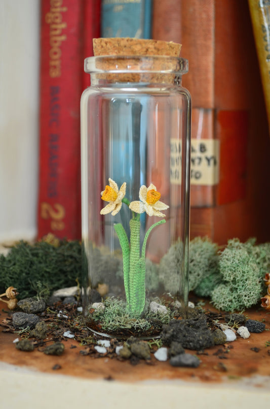 Hancrocheted Tiny Narcissus Flower  - By Tiny Bells of the Prairie